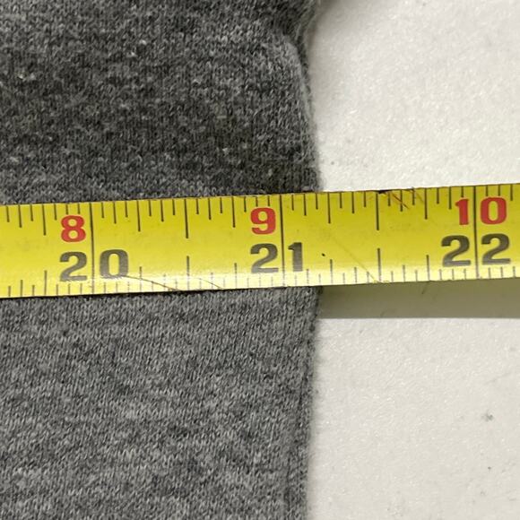 Tommy Hilfiger Sweatshirt Women Size M Gray Long Sleeve Cowl Neck Preppy STAIN - Picture 7 of 7